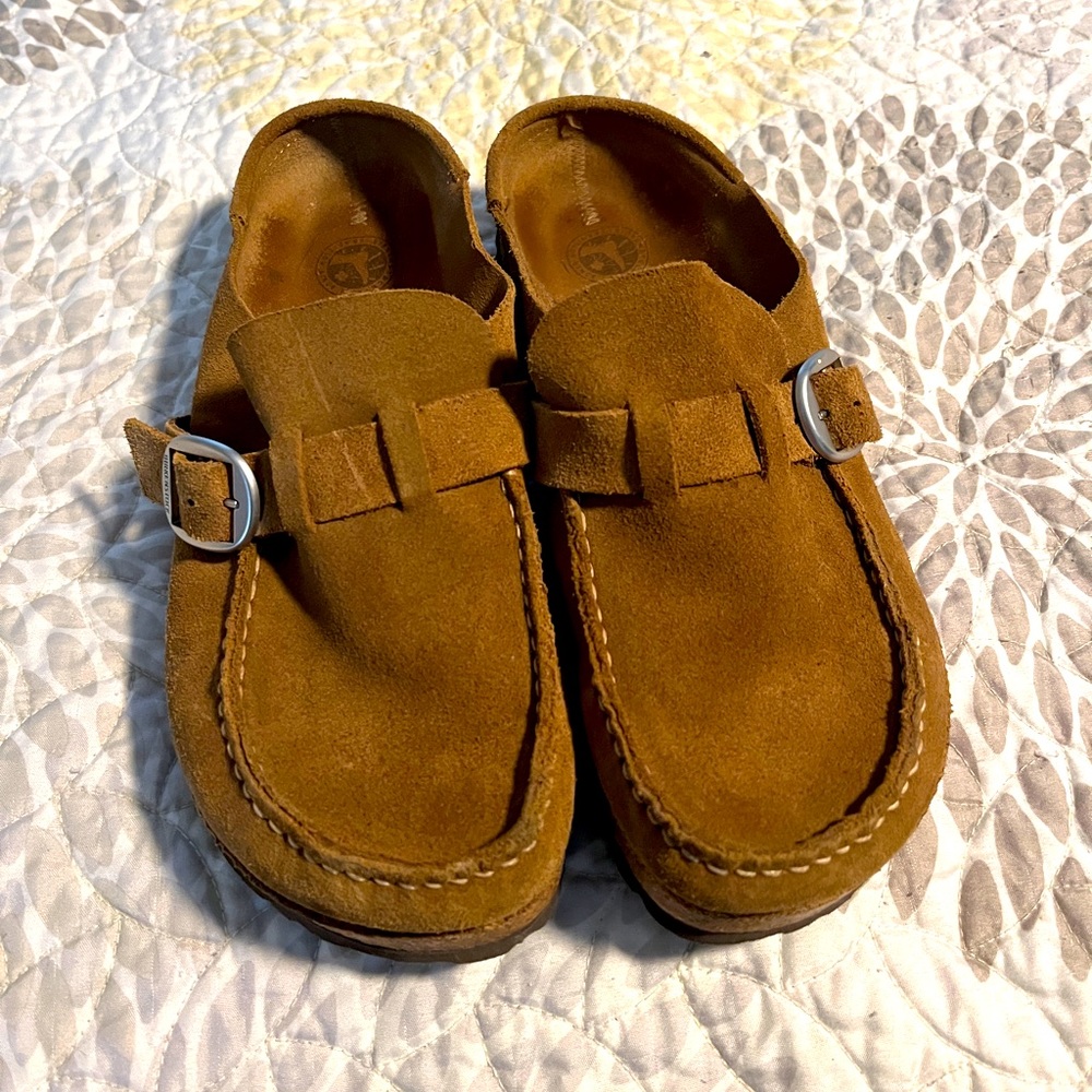 Birkenstock Buckley clogs